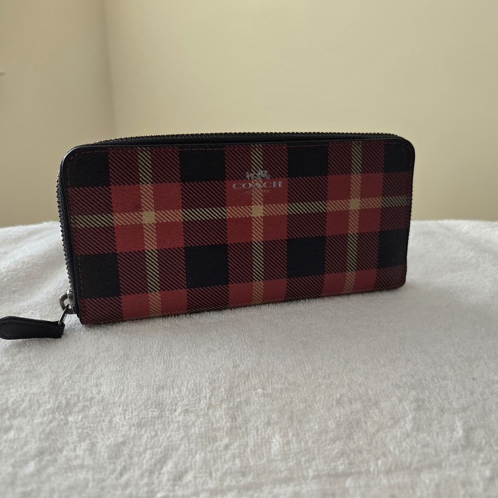 Coach Accordion Large Zip Wallet Tartan Plaid
